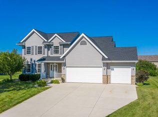 N6002 Westhaven Dr, Fond Du Lac, WI 54937