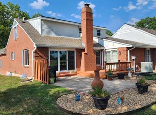 1004 E Palmer Pl, Clinton, MO 64735