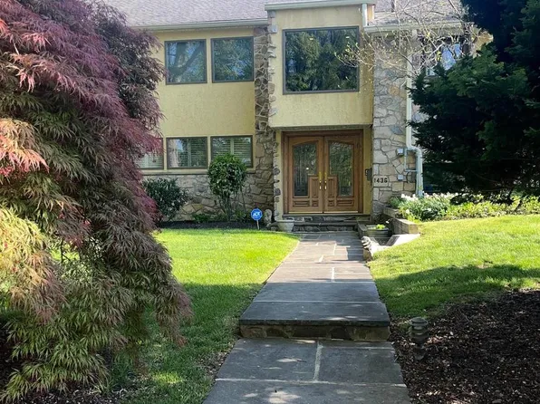 1436 Hillside Rd, Wynnewood, PA 19096