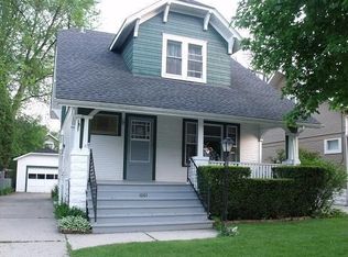 1001 70th St, Kenosha, WI 53143