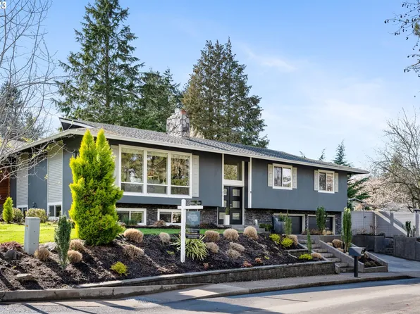 1380 Bonniebrae Dr, Lake Oswego, OR 97034