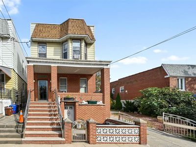 69-01 75th Street, Flushing, NY, 11379