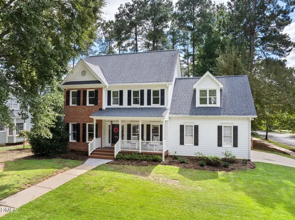 100 Norwalk St, Holly Springs, NC 27540