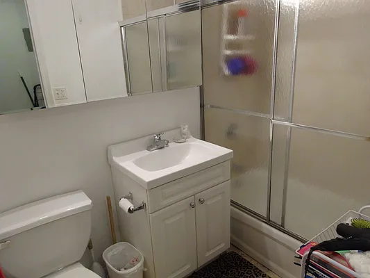 Rented by Charie Properties LLC | media 40