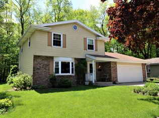 5899 Ramona Dr, Greendale, WI 53129