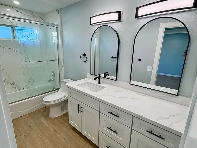 Howard & Lexington Apts — Photo 19