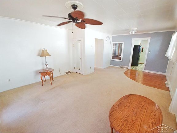 2nd image of 2615 Blake St