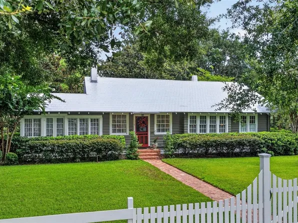 1046 N MCDONALD STREET, MOUNT DORA, FL 32757