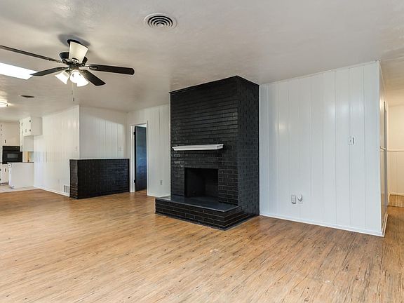 5th image of 6006 Avenue V