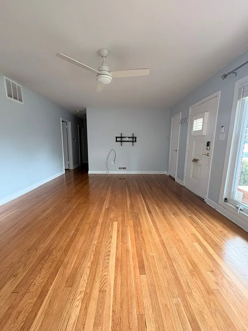 9714 Admiralty Dr , Silver Spring — Photo 4