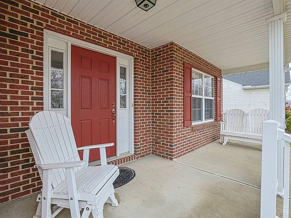 3rd image of 1341 Stableview Cir