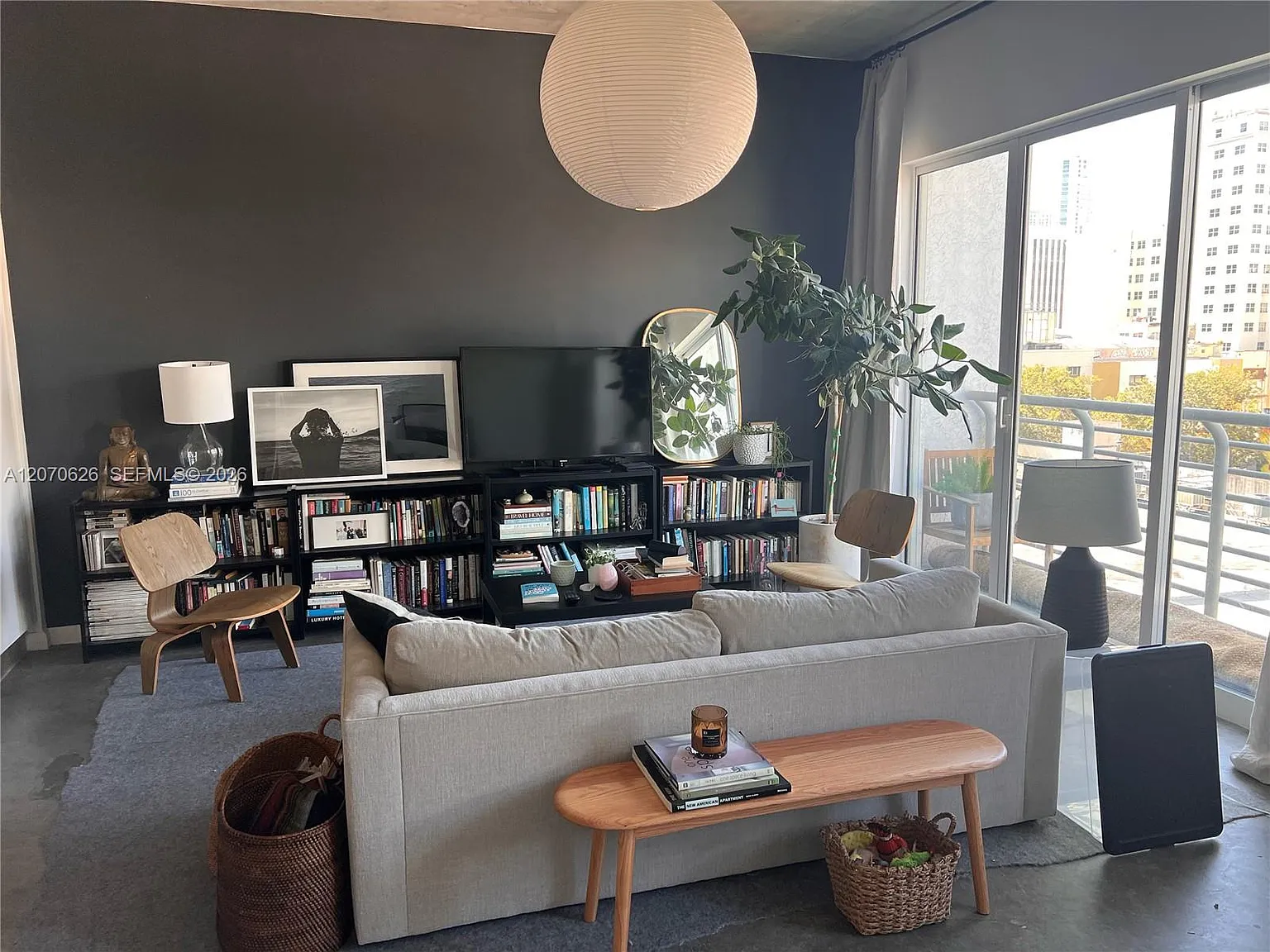 1 bed, 651 sqft, $2,350 — Photo 1