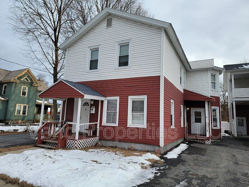 7 Oak St APT 1, Glens Falls, NY 12801 Zillow