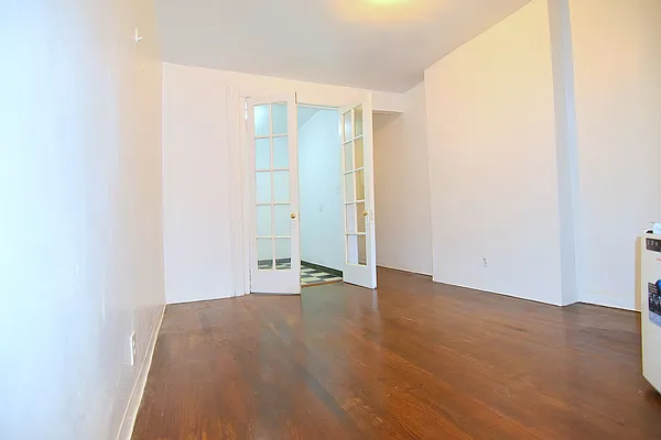 Rented by Manhattan Spaces | media 20