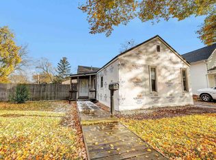 1219 S Chestnut Ave, Green Bay, WI 54304
