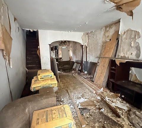 2nd image of 2942 Rutledge St