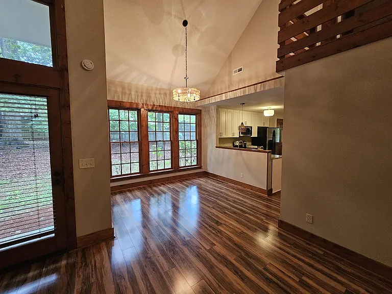 9712 Old Creedmoor Rd — Photo 4