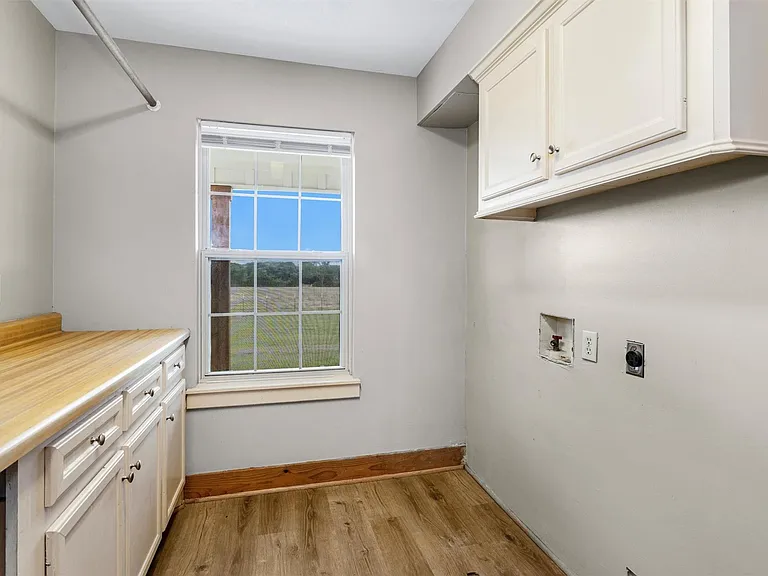 7581 County Road 333 — Photo 17