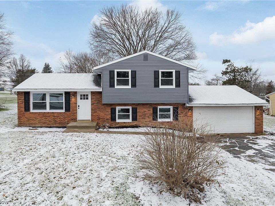 1st image of 2513 Bryonaire Dr