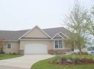 16165 Shoreview Dr, Spring lake, MI 49456