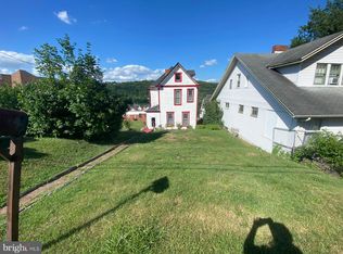 118 Prospect Ave, Charleroi, PA 15022