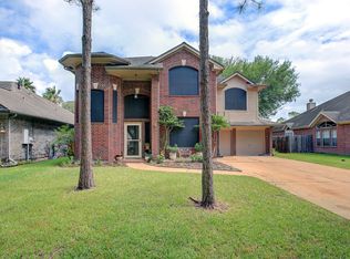 112 Crimson Bay Dr, League City, TX 77573