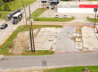 1115 NW Evangeline Thruway, Broussard, LA 70518