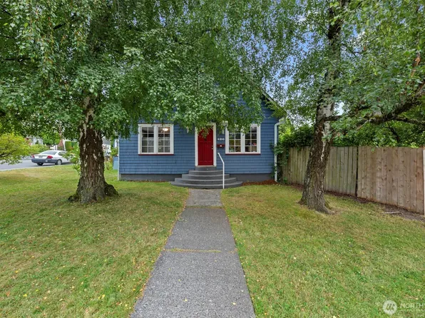 420 Warren St, Mount Vernon, WA 98273