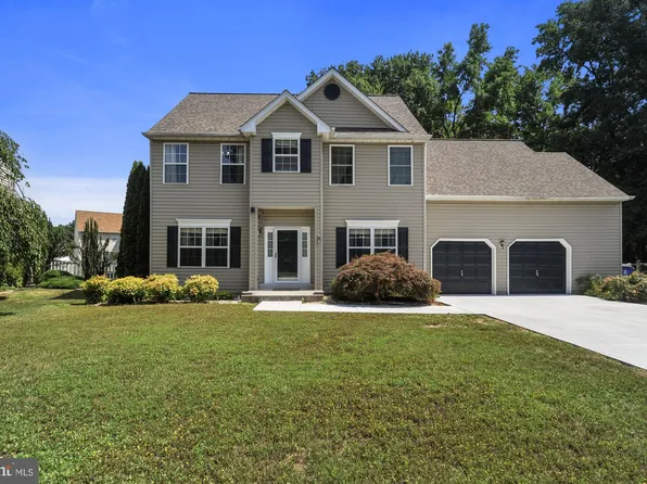 207 Bellmont Cir, Townsend, DE 19734