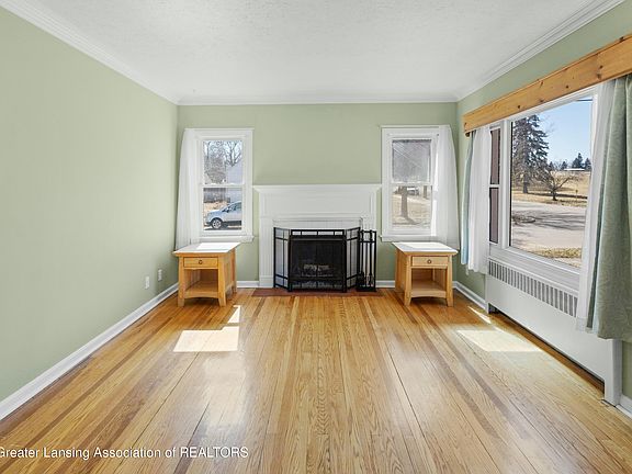 5th image of 1423 Pattengill Ave