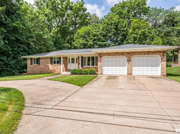 3416 38th St, Rock Island, IL 61201