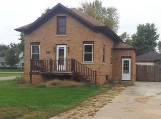 121 Ash St, Tonica, IL 61370