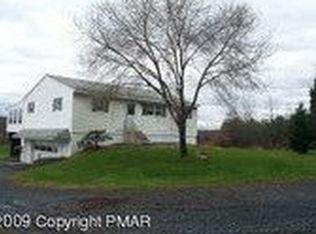885 Haney Rd, Stroudsburg, PA 18360