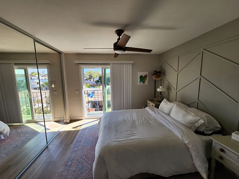 4517 College Way #L — Photo 6