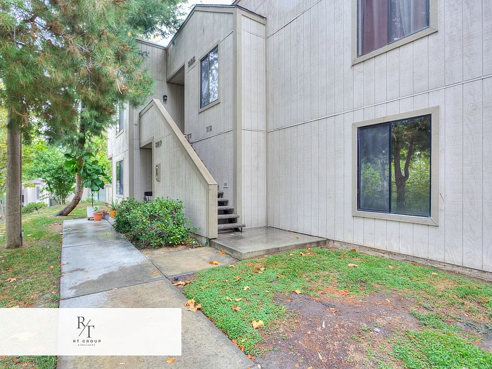 600 Central Ave #328