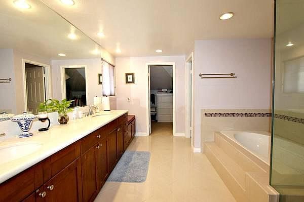 1st image of 2055 Cartago Ct