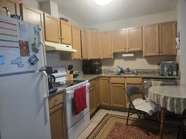 1544 Bedford St APT 1, Stamford, CT 06905