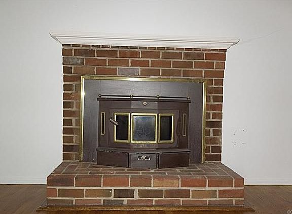3rd image of 10301 Seacliff Ln