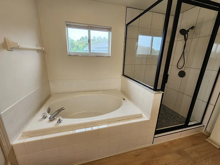 3333 Keswick Ct — Photo 8
