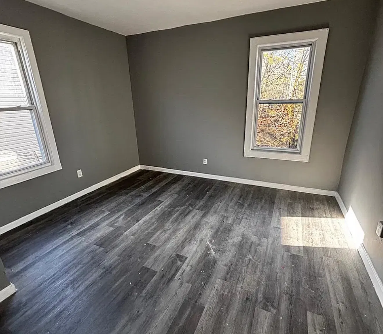 3 bed, 1.5 bath, $2,100 — Photo 4