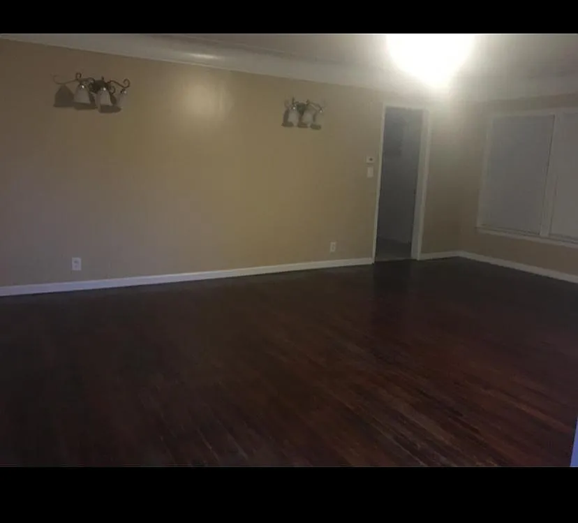 2 bed, 911 sqft, $1,150 — Photo 2