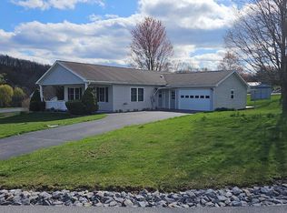 5974 Ross Ct, Huntingdon, PA 16652