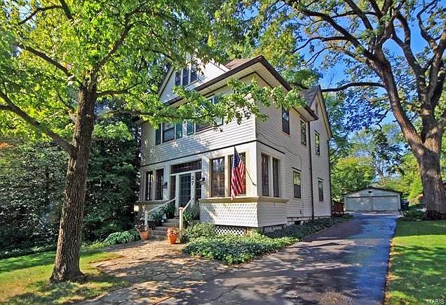 27 S Elm Ave photo 1