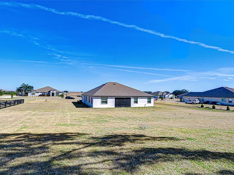 10027 Dolphin Gull Cir — Photo 49