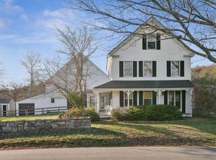 90 Mill Ln, York, ME 03909