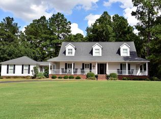 386 Edgewood Dr, Dawson, GA 39842