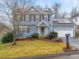 22 Mathieu Ln, East Hampton, CT 06424