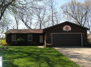 14630 W Ridgeview Dr, Three Rivers, MI 49093