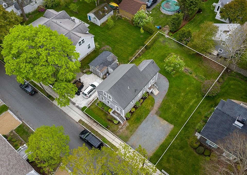 11 Mechanic St Mattapoisett, MA, 02739 Apartments for Rent Zillow