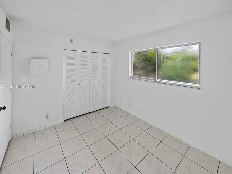 8750 N Sherman Cir #305 — Photo 30